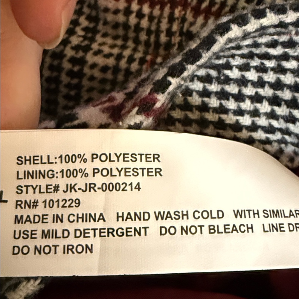 Stoosh Women’s XL Black, Maroon, and White Plaid Blazer preppy minimalist - Picture 5 of 5